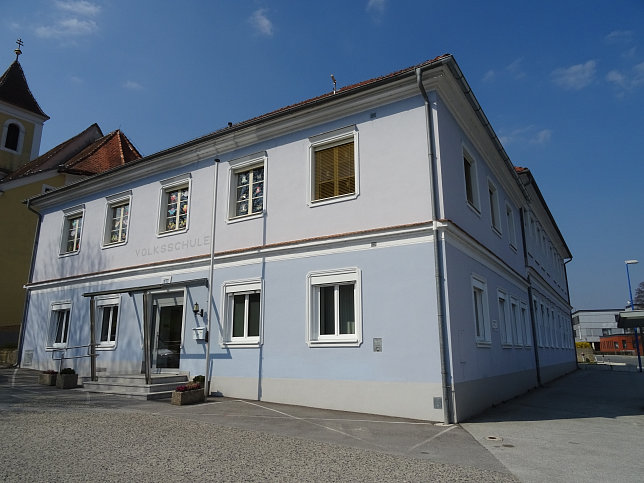 Stegersbach, Volksschule